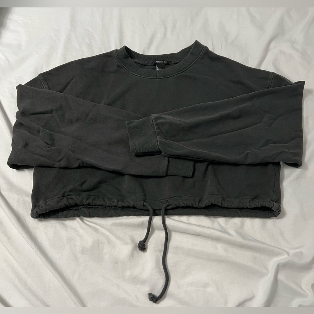 Women’s Forever 21 Cropped Hoodie